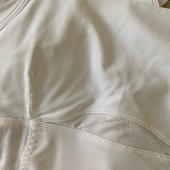 Lululemon Tank - Picture 2 of 5